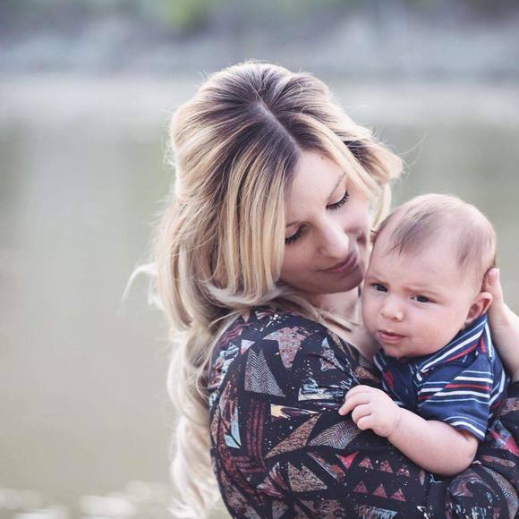 Meet your Posher, Natia - Picture 1 of 1